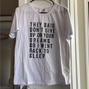 Graphic white tshirt